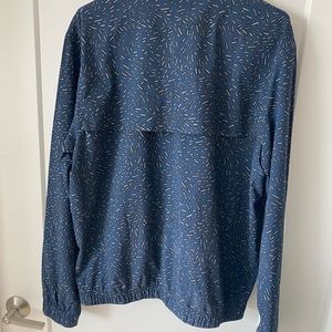 Outdoor voices zip up pullover - rare